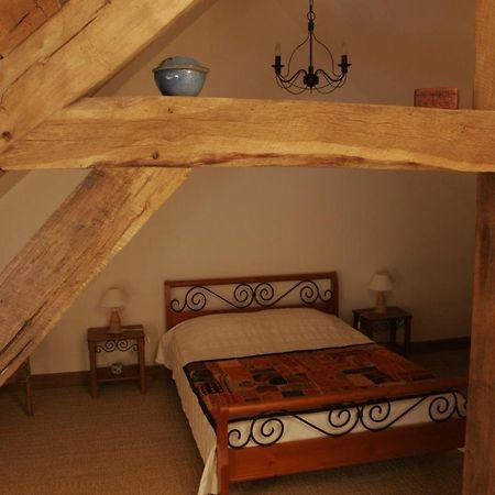 Le Clos De Chatres Oisly Zewnętrze zdjęcie